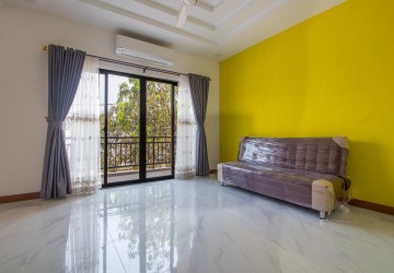 8 Unit Apartment For Rent - Sala Kamreuk, Siem Reap thumbnail