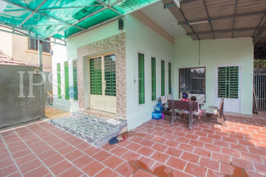 2 Bedroom Villa For Sale - Svay Dangkum, Siem Reap