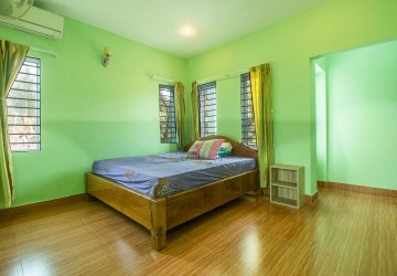 2 Bedroom Villa For Sale - Svay Dangkum, Siem Reap thumbnail