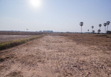 887 Sqm Land  For Sale - Wat Athvear, Siem Reap thumbnail