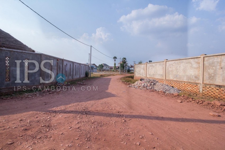 1792 Sqm Land  For Sale - Svay Dangkum, Siem Reap