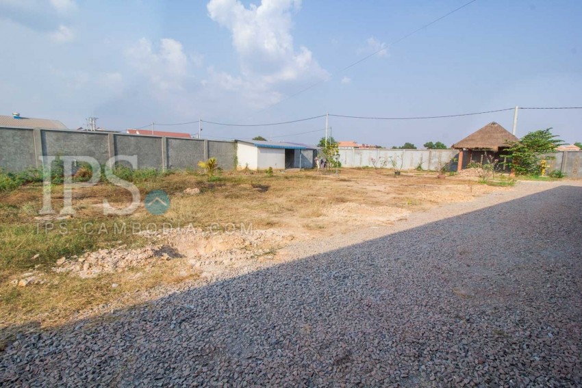 1792 Sqm Land  For Sale - Svay Dangkum, Siem Reap