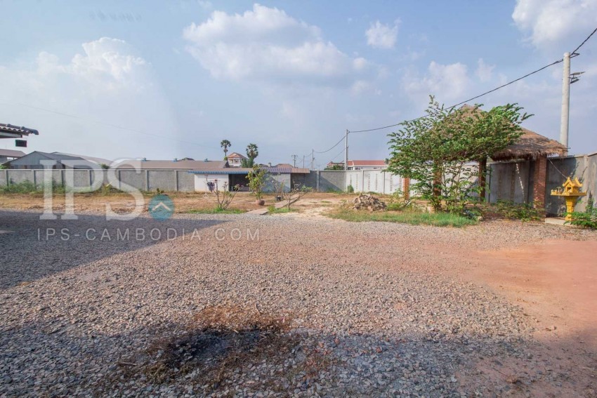 1792 Sqm Land  For Sale - Svay Dangkum, Siem Reap