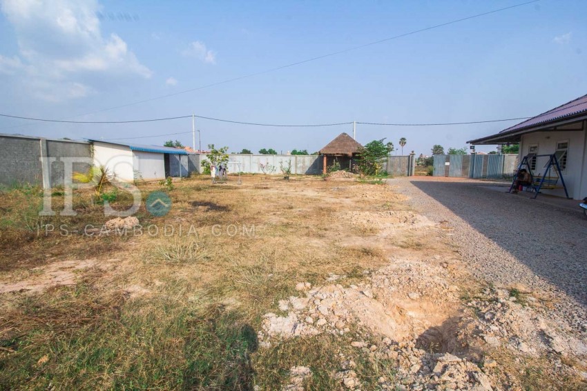 1792 Sqm Land  For Sale - Svay Dangkum, Siem Reap