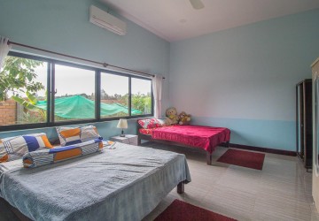 2 Bedroom Villa For Sale - Sala Kamreuk, Siem Reap thumbnail
