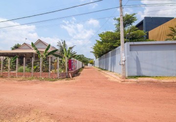  270 Sqm Land For Sale - Sala Kamreuk, Siem Reap thumbnail