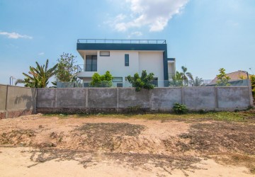  270 Sqm Land For Sale - Sala Kamreuk, Siem Reap thumbnail