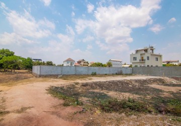  270 Sqm Land For Sale - Sala Kamreuk, Siem Reap thumbnail