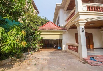 4 Bedroom Villa For Sale - Svay Dangkum, Siem Reap thumbnail