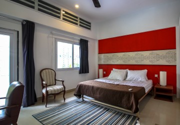 2 Bedroom Townhouse  For Rent - Tonle Bassac, Phnom Penh thumbnail