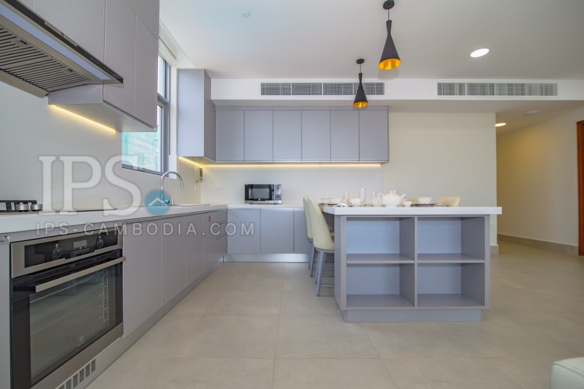 2 Bedroom Serviced Apartment For Rent - BKK1, Phnom Penh