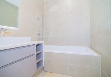 2 Bedroom Serviced Apartment For Rent - BKK1, Phnom Penh thumbnail