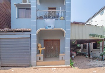 4 Bedroom Villa For Sale - Slor Kram, Siem Reap thumbnail