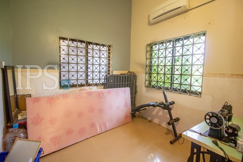 4 Bedroom Villa For Sale - Slor Kram, Siem Reap