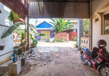 4 Bedroom Villa For Sale - Slor Kram, Siem Reap thumbnail