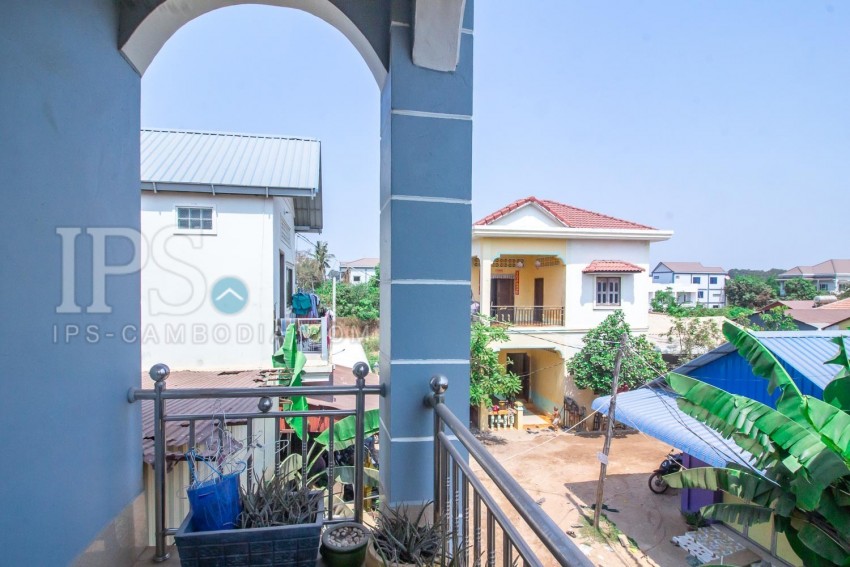 4 Bedroom Villa For Sale - Slor Kram, Siem Reap