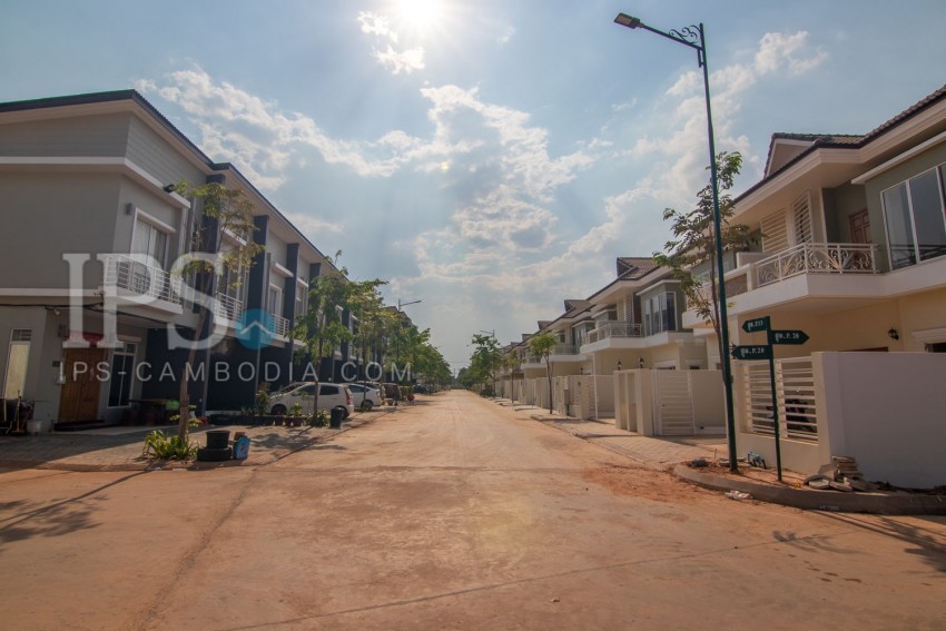 2 Bedroom  Flat For Sale - Svay Dangkum, Siem Reap