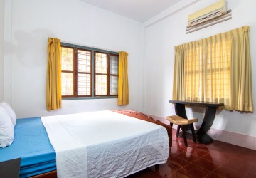 4 Bedroom Wooden House For Rent - Wat Bo, Siem Reap thumbnail