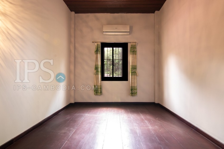 4 Bedroom Wooden House For Rent - Svay Dangkum, Siem Reap