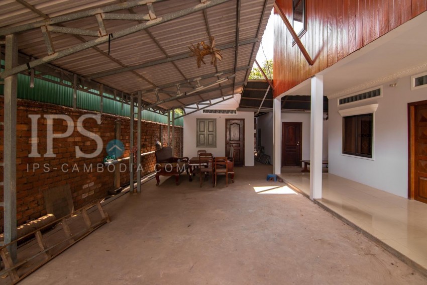 4 Bedroom Wooden House For Rent - Svay Dangkum, Siem Reap