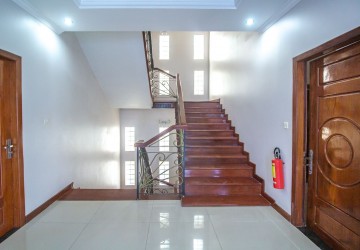 7 Bedroom Villa For Rent - Svay Dangkum, Siem Reap thumbnail