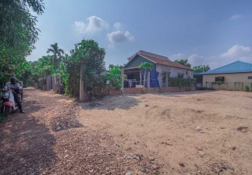 210 Sqm  Land  For Sale - Sala Kamreuk, Siem Reap thumbnail