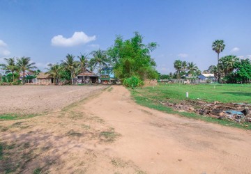  779 sqm Land  For Sale - Chreav, Siem Reap thumbnail