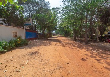 954 Sqm Land For Sale - Sala Kamreuk, Siem Reap thumbnail