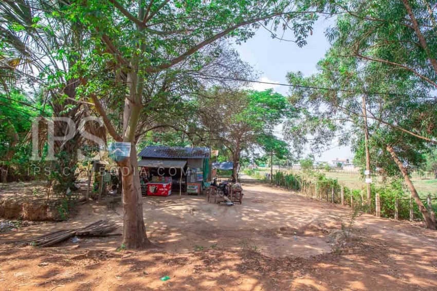 954 Sqm Land For Sale - Sala Kamreuk, Siem Reap