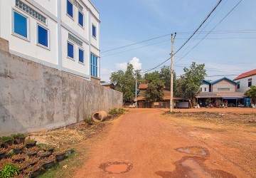 850 Sqm Land For Sale - Svay Thom, Siem Reap thumbnail