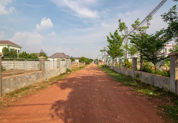   600 Sqm Land For Sale - Svay Dangkum, Siem Reap thumbnail