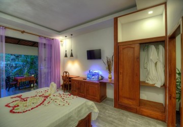 14 Room Boutique For Sale - Svay Dangkum, Siem Reap thumbnail