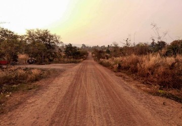 77,442 Sqm Land For Sale - Banteay Srei District, Siem Reap thumbnail