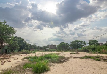   1905 Sqm Land For Sale - Sala Kamreuk, Siem Reap thumbnail