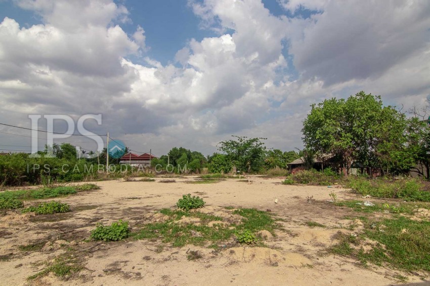   1905 Sqm Land For Sale - Sala Kamreuk, Siem Reap