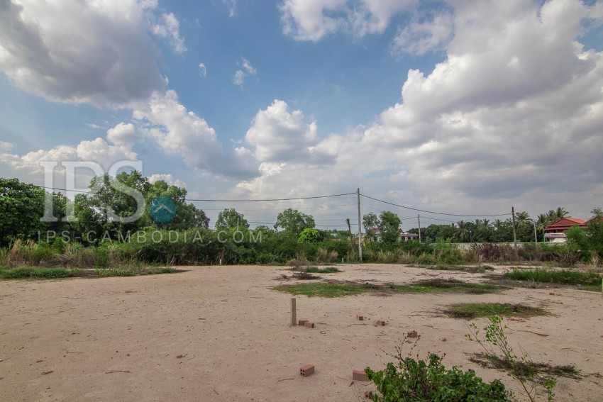   1905 Sqm Land For Sale - Sala Kamreuk, Siem Reap