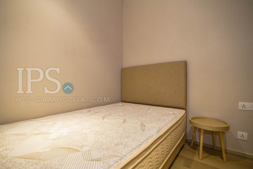 2 Bedroom Condo For Rent- Tonle Bassac, Phnom Penh