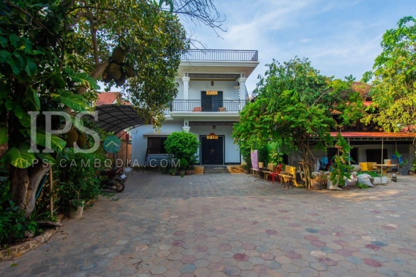 4 Villa Complex For Sale - Slor Kram, Siem Reap