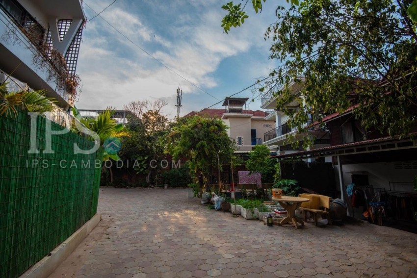 4 Villa Complex For Sale - Slor Kram, Siem Reap