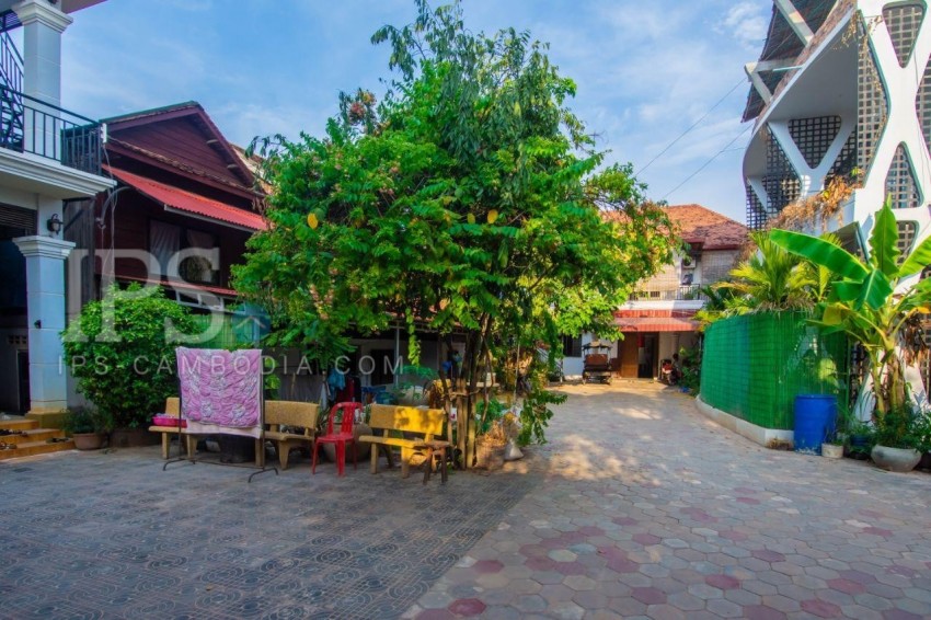 4 Villa Complex For Sale - Slor Kram, Siem Reap