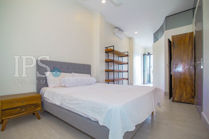 Renovated 2 Bedroom Apartment For Rent - Phsar Kandal 1, Phnom Penh