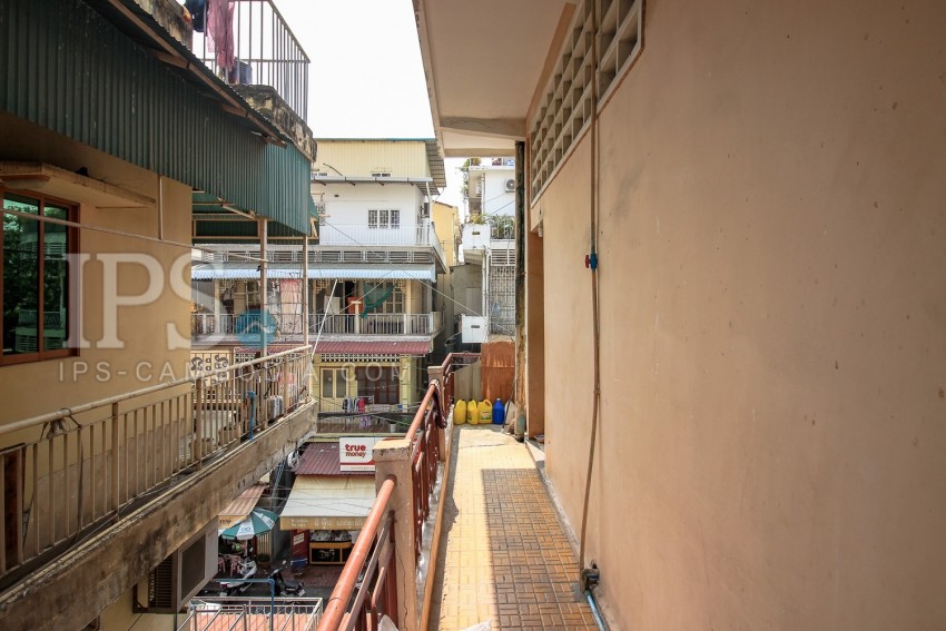 Renovate 2 Bedroom Apartment  For Rent - 7 Makara, Phnom Penh