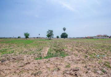 1800 Sqm Land For Sale - Sra Ngae, Siem Reap thumbnail