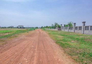 1800 Sqm Land For Sale - Sra Ngae, Siem Reap thumbnail