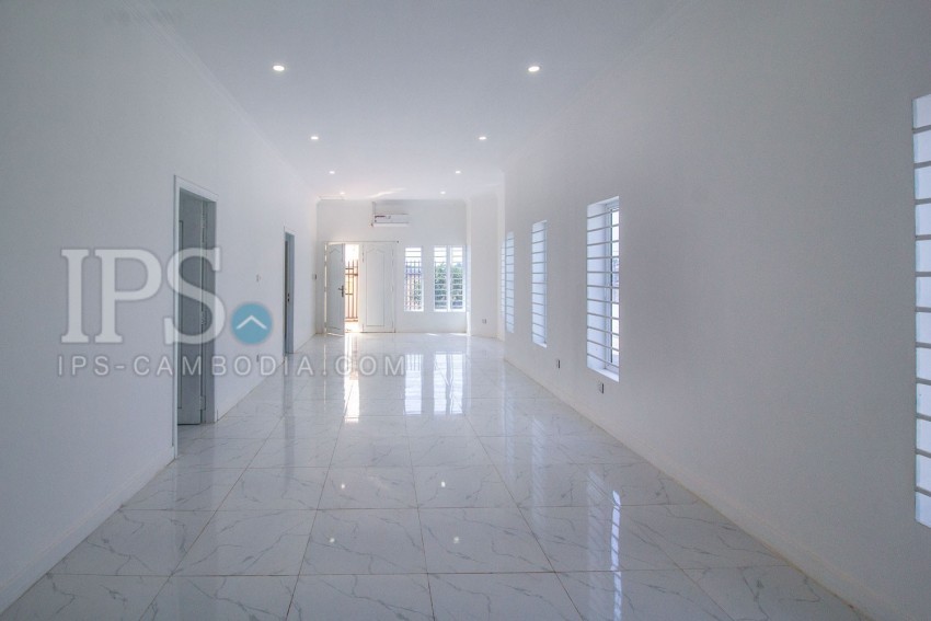 3 Bedroom Villa For Sale - Sra Ngae, Siem Reap