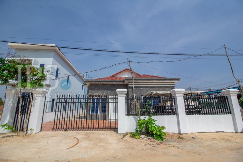 3 Bedroom Villa For Sale - Sra Ngae, Siem Reap