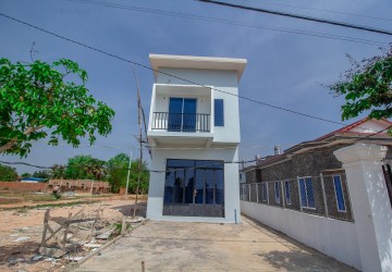 3 Bedroom Villa For Sale - Sra Ngae, Siem Reap thumbnail