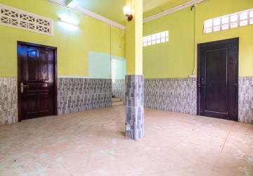 3 Bedroom Wooden House For Sale - Chreav, Siem Reap thumbnail