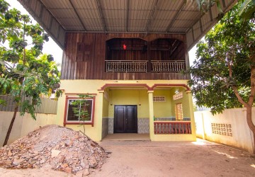 3 Bedroom Wooden House For Sale - Chreav, Siem Reap thumbnail