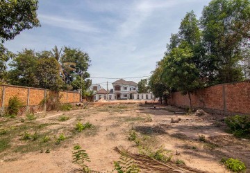 870 Sqm Land For Sale - Slor Kram, Siem Reap thumbnail